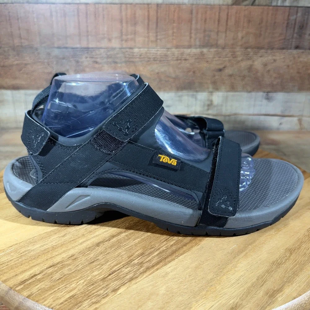 Teva Meacham Sandals Mens 10 Black Sport Universal Hiking Water 1110392 Beach
